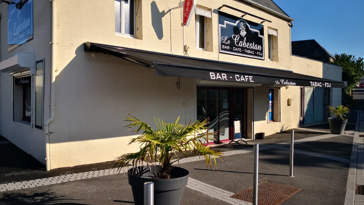 Le Cabestan Café Bar Tabac FDJ PMU Mondial Relay Sandwich Pizza · Photos 9